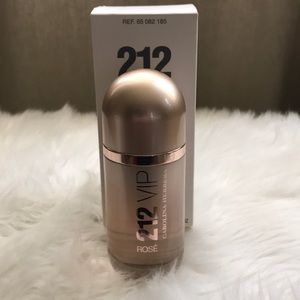 Carolina Herrera 212 VIP ROSE Eau de Parfum TESTER